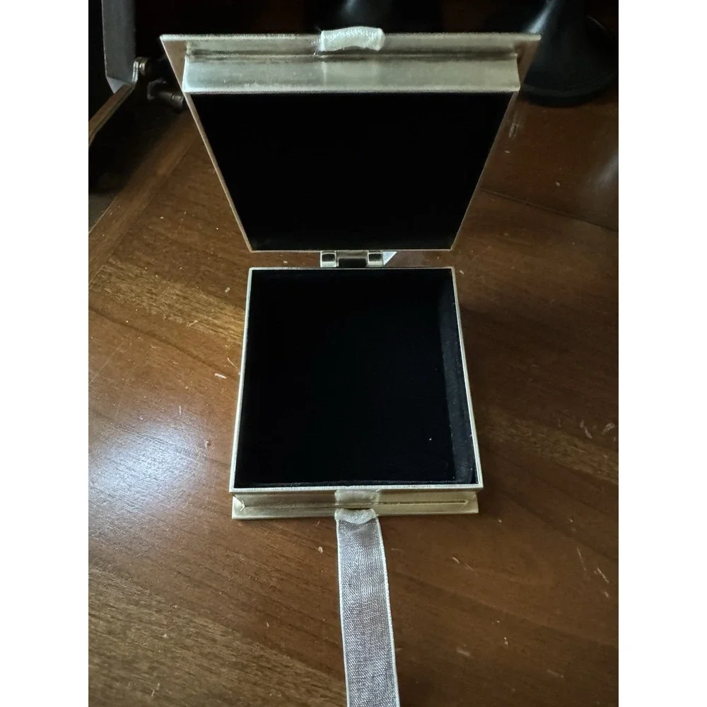 Things Remembered Keepsake Box‎ 3x3x2 Black Velvet Lining Jewelry Gift Box